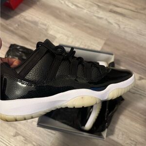 Air Jordan 11 Retro Low